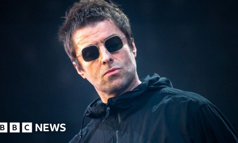 Liam Gallagher and QOTSA fans furious over Festival Republic ‘apology’